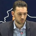 Vučić u Njujorku bije bitku za celu Srbiju Za to vreme, Grbović kaže: Mi ćemo priznati genocid u Srebrenici kad dođemo na…