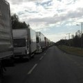 Duža čekanja kamiona na graničnim prelazima! AMSS: Danas bolji uslovi za vožnju