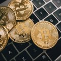 Bitcoin uzletio iznad 65.000 dolara