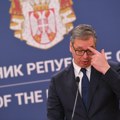 Niš u pripremama za Vučićev trodnevni skup: Bina se montira, tu su i šatori, a građani strahuju da su dobili svoj…
