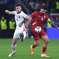 Obrt na pomolu: Srbija i Engleska, ipak, u Beogradu