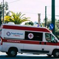 Drama majke iz Srbije: Jedno dete joj hospitalizovano u Solunu, drugo ostalo samo u Neos Marmarasu: Očajna žena hitno…