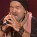 Pevač dobio ćerku u 52. godini, a od pevanja nije zaradio ni evro: Sada pomenuo svoje zanimanje