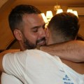 Ovako je Filip proslavio rođenje ćerke, Živojinovići nikad veseliji, baka obukla posebnu majicu