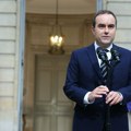 Francuski premijer podneo ostavku: Bio samo mesec dana na toj funkciji