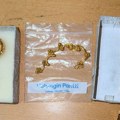 Dragocenosti vredne 36.000 evra! Carinici na Vatinu i Horgošu zaplenili zlatnike i nakit (foto)