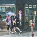 Pljuskovi, grmljavina i vetar širom Srbije: Evo gde će padati kiša do kraja dana