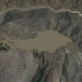 Zašto novonastalo jezero izaziva strah od novih poplava duž granice Nepala i Kine