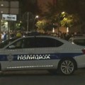Dva skupa u centru Šapca: Studenti i pristalice SNS-a jedni naspram drugih, policija između njih VIDEO