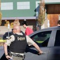 Tinejdžer ubio troje đaka i nastavnika u osnovnoj školi u Americi