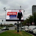 Vučićevi bilbordi i stvarnost