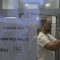 Posmatrač izbora tvrdi da su ga na Zvezdari napali palicama i pretili mu pištoljem