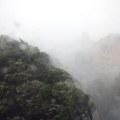 Nove nepogode u regionu – tornado u Italiji, crveni meteo-alarm u Sloveniji i Hrvatskoj, nevreme bi kasno popodne moglo da…