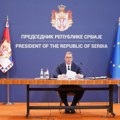 Vučić: Do 12 sati smo uspeli da isplatimo pet miliona evra na Kosovu i Metohiji