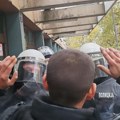 MUP: Ko napadne policiju - biće priveden