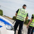 Vikend za nama obeležilo 16 saobraćajnih nezgoda, vatrogasci intervenisali 29 puta