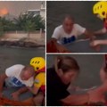 Plamte stravični požari u Grčkoj, jezive scene! Svet obilazi snimak porodice koja prolazi kroz pakao! Sudar vode i vatre, ima…