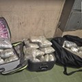 Drogu krio u BMW-u u Kolašinu uhapšen osamnaestogodišnjak sa 40 kilograma marihuane