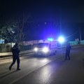 Uzbuna na Bežanijskoj kosi: Prevrnuo se kamion natovaren bocama s metanom