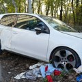 Lokva krvi na mestu nesreće na Banjici Suvozač iz golfa kaže da ih je isekao drugi vozač (video)
