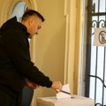 Srpska: Zatvorena biračka mesta na prevvremenim predsedničkim izborima