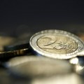Komšijama od danas obavezno plaćanje u evrima: Nacionalna valuta odlazi u zaborav