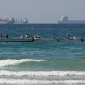 Blumberg: Iran nekim brodovima naplaćuje taksu za prolaz preko Ormuskog moreuza