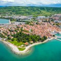 Fekalno zagađenje zatvorilo dve plaže u Sloveniji: Ešerihija koli devet puta iznad granice!