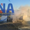 Buktinja na putu u Kragujevcu: Zaapalio se jugo u pokretu, vatra dostizala visinu nekoliko metara