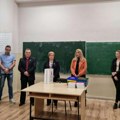 Novost U Gimnaziji i ekonomskoj školi U beloj crkvi Kurs češkog po izboru