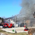 Požar u marketu u Boljevcu, radnici i mušterije nisu povređeni