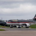 Trampov avion udario u parkiranu letelicu na aerodromu