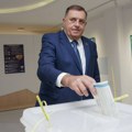 Dodik proglasio pobedu SNSD-a na lokalnim izborima i najavio novu kandidaturu za predsednika RS