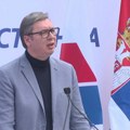 Vučić čestitao rođendan SNS-u