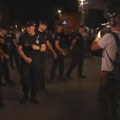 Kurir televizija uživo iz Kosjerića gde su zabeležni neredi: Reporetka Kurira iznela najnovije informacije (video)
