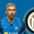 Kolarov se vraća u Inter