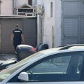 Tinejdžerku slučajno upucao brat: Novi detalji pucnjave u Novom Pazaru i prvi snimci sa lica mesta