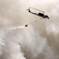 Uzeo kamen i gađao policijski helikopter za gašenje požara: Uhapšen muškarac (55) iz Skoplja, čeka ga krivična prijava