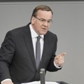 Nemački ministar odbrane iznenada doputovao u Kijev