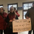 Vučić pomilovao i pomoćnog radnika Medicinske škole koji je napao profesorke Gimnazije u Prokuplju