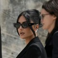 Kim Kardašijan dobila odštetu od jednog evra kao žrtva milionske oružane pljačke u Parizu