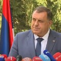 Dodik: Nećemo prihvatiti Šmitove odluke, svi bi da smene Vučića i mene