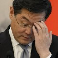 Nakon misterioznog odsustva, iznenada smenjen ministar spoljnih poslova Kine
