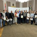 HELP i grad Leskovac podelili 13 ugovora mikro i malim preduzećima o donaciji sredstava za angažovanje nezaposlenih lica