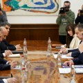 Vučić: Dobar razgovor sa ministrom Bajramovom o daljem jačanju odnosa dve zemlje