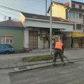 Javna preduzeća preko tendera zapošljavaju čistače, vozače, domare, ali i profesore