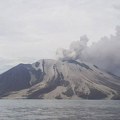 Indonezija će trajno preseliti 10.000 ljudi nakon serije erupcija vulkana Ruang