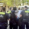 Nemačka policija brutalno reagovala i hapsila u Berlinu