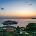 Crna Gora u turističkom zastoju: Sveti Stefan propada, sezona kasni