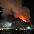 Veliki požar u Doljevcu: Vatra preti fabrici Leoni